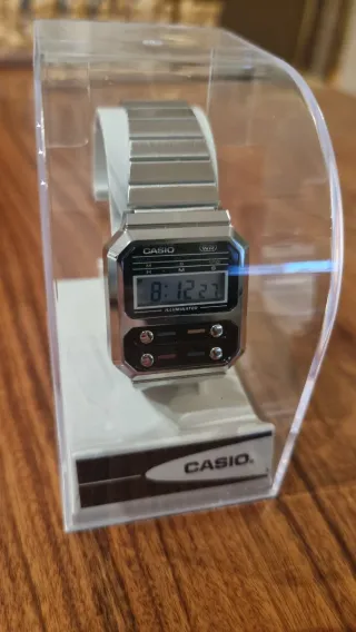 Reloj Casio A100WE-1AEF Retro Plateado