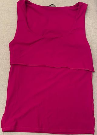 Top Zara fucsia con refuerzo
