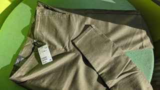 Pantalón H&M Super Skinny Talla 38 Verde Oliva