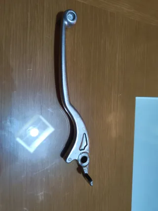 Maneta Derecha Moto Pulida