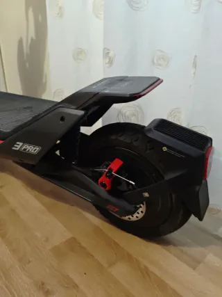 Trotinete Elétrica Segway ZT3