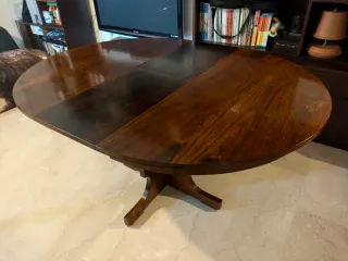 Tavolo rotondo palissandro anni '70