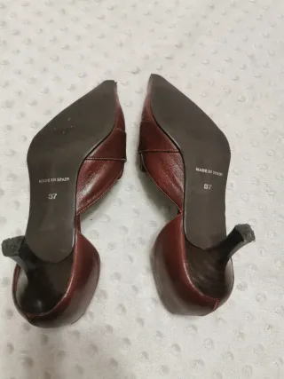 Zapato piel marrón estilo italiano. T37. Adela Gil