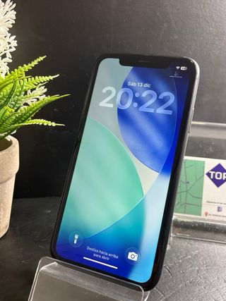 iPhone 11 64GB colore Nero e rosso