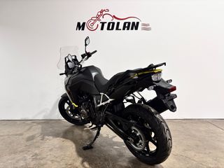 Suzuki V-Strom 800 Tech.