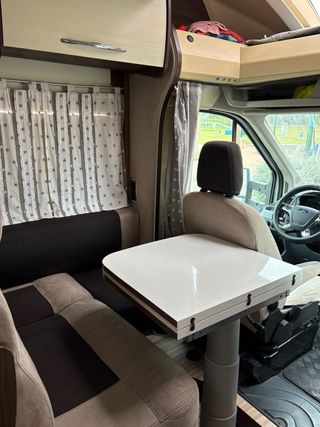 Autocaravana Benimar 242