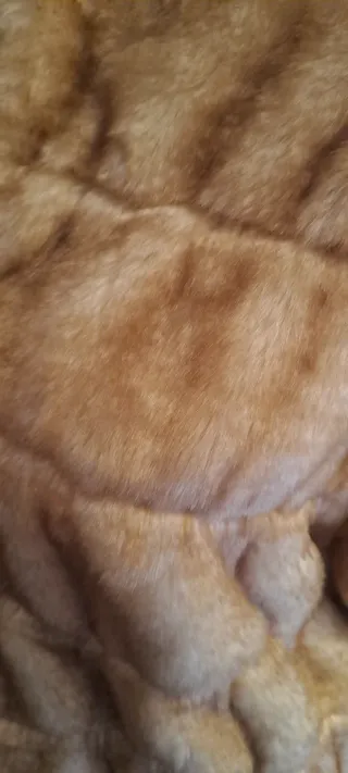 Abrigo Zara pelo sintético