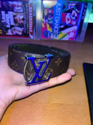 Cinturón Louis Vuitton