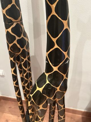 Jirafas decorativas de madera
