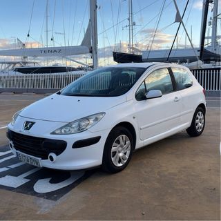Peugeot 307 1.4i 🟢