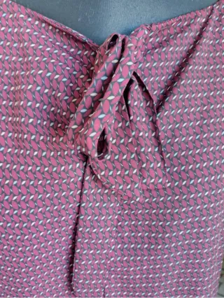 Blusa con fiocco effetto seta taglia M