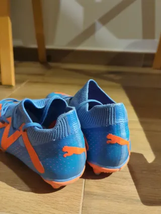 Botas de fútbol PUMA Future Ultimate Court