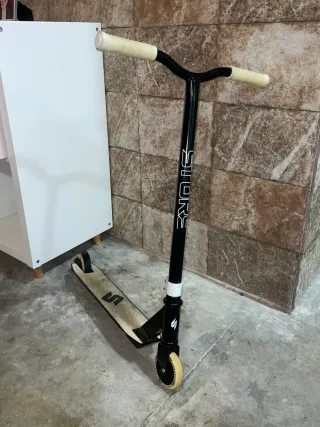Patinete Scooter Story Negro