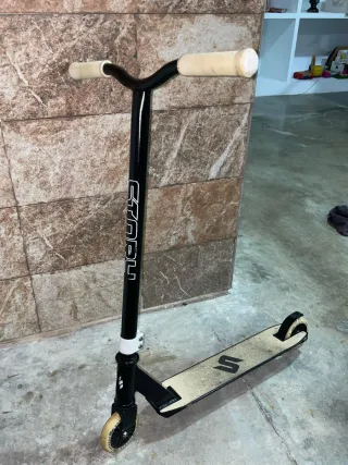 Patinete Scooter Story Negro