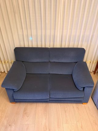 Sofá 2 plazas extensible azul