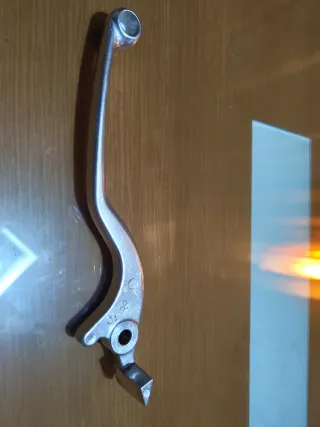 Maneta Derecha Honda PCX pulida ORIGINAL