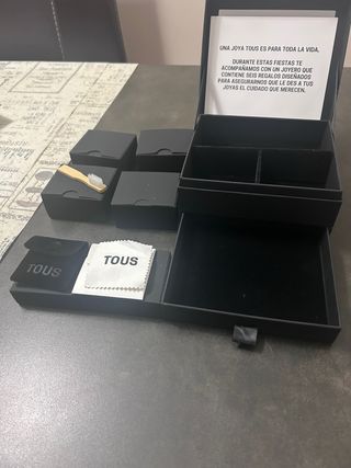 Joyero Tous Negro Auténtico