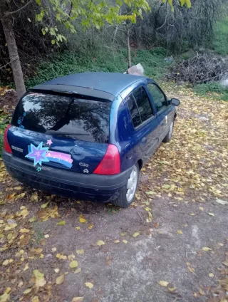Renault Clio 2001
