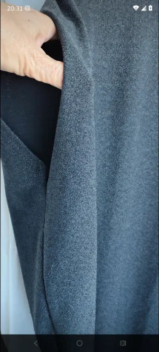 Abito asimmetrico laminato TU