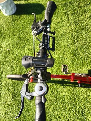 Bicicleta plegable roja Btwin Hoptown para Navidad