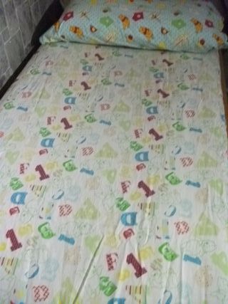 Juego de sábanas y colcha cama 80 y 90
