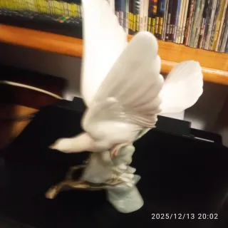 Figura Lladró Paloma Porcelana