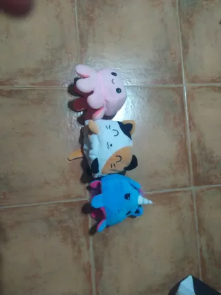 Peluches reversibles de pulpo, gato y unicornio