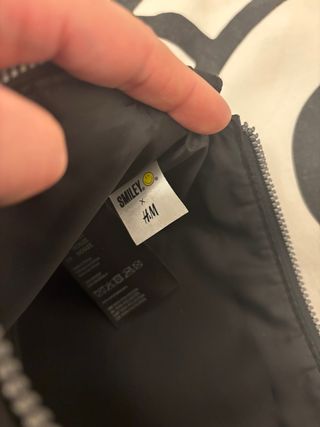 Bolso Negro Smiley con Abalorios Multicolor