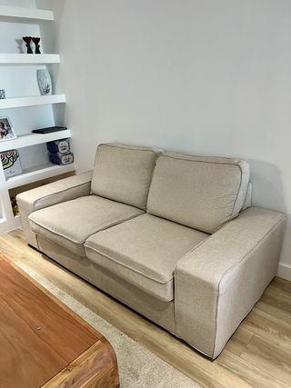 Sofá KIVIK 2 plazas beige