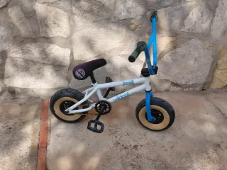 Mini BMX Wildcat Blanca