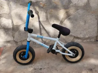 Mini BMX Wildcat Blanca