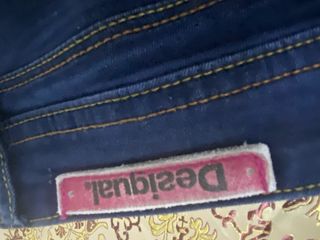 Vaqueros Desigual con Botones Intercambiables