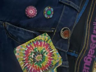 Vaqueros Desigual con Botones Intercambiables