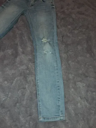 Pantalón vaquero skinny Stradivarius talla 36