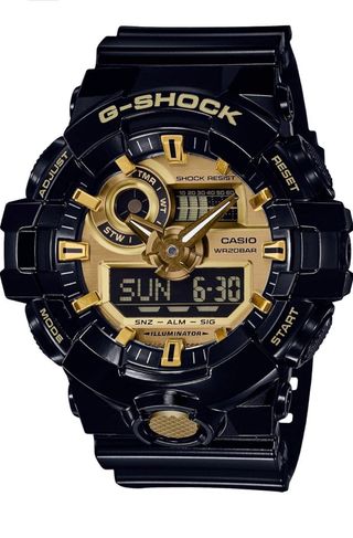 Reloj Casio G-Shock GA-710GB-1AER Dorado