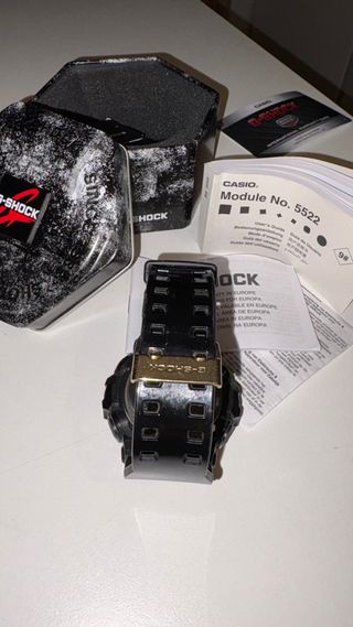 Reloj Casio G-Shock GA-710GB-1AER Dorado