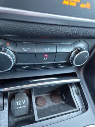 Mercedes-Benz GLA (H247) 2016