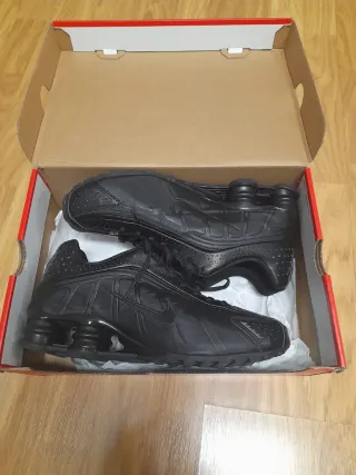 Zapatillas Nike Shox r4 Negras