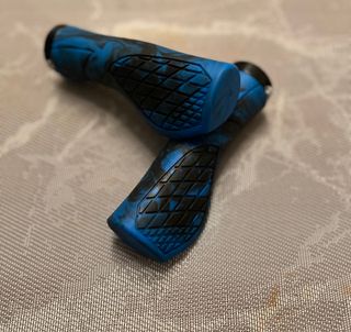 Puños Ergonómicos GripFlow X