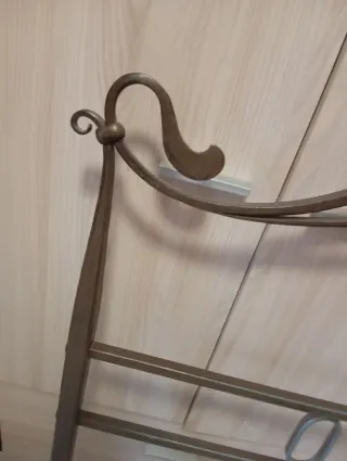 Letto matrimoniale ferro battuto marrone