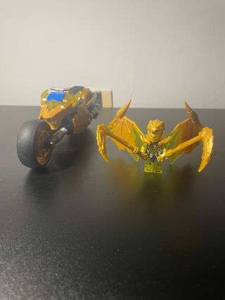 Pacchetto Lego Ninjago Robot e Moto