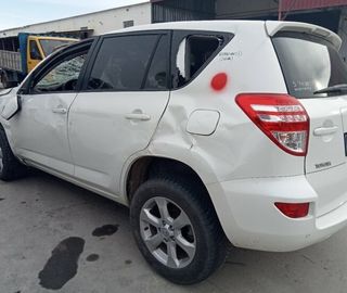 2105279 8965042070 centralita dirección toyota rav