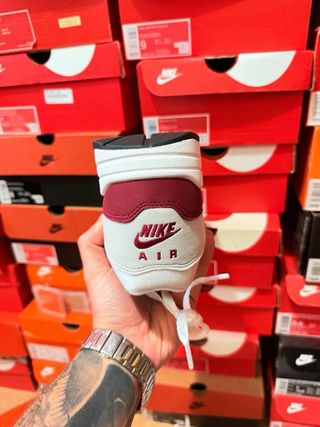 Nike Air Max 1 Stranger Things