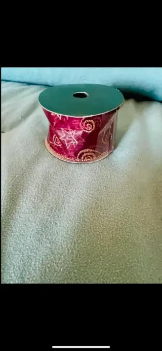 Nastro decorativo oro e rosso