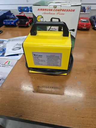 Compresor Aerografía Aeolian Pixie Amarillo