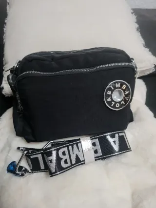 Bolso Negro