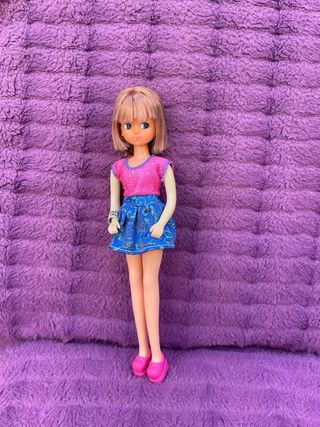 Vecchia bambola Chabel rossa