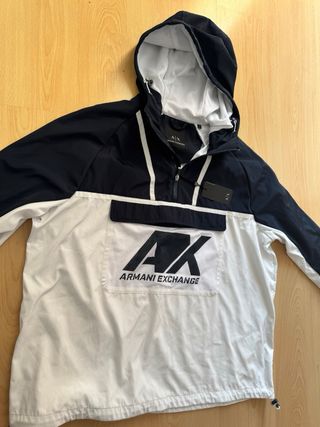 Chaqueta Armani Exchange Azul y Blanca
