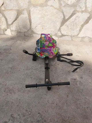 Asiento para Hoverboard con Diseño Graffiti