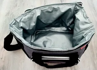 Bolsa térmica gris con asas